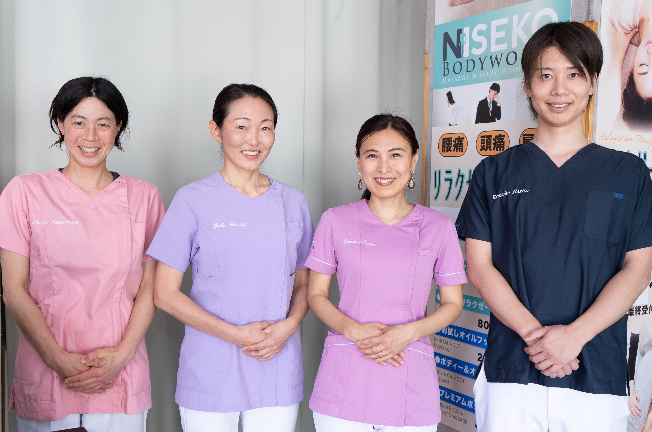 <p>Professional Hand Trusted<br />
by the Locals</p>
